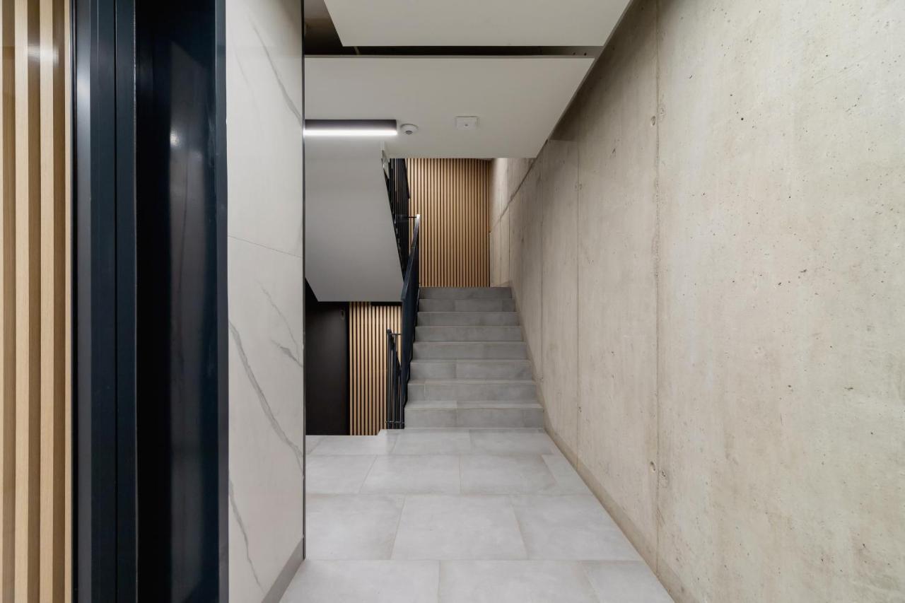 Apartment Deluxe Cracow Arianska By Renters Krakow